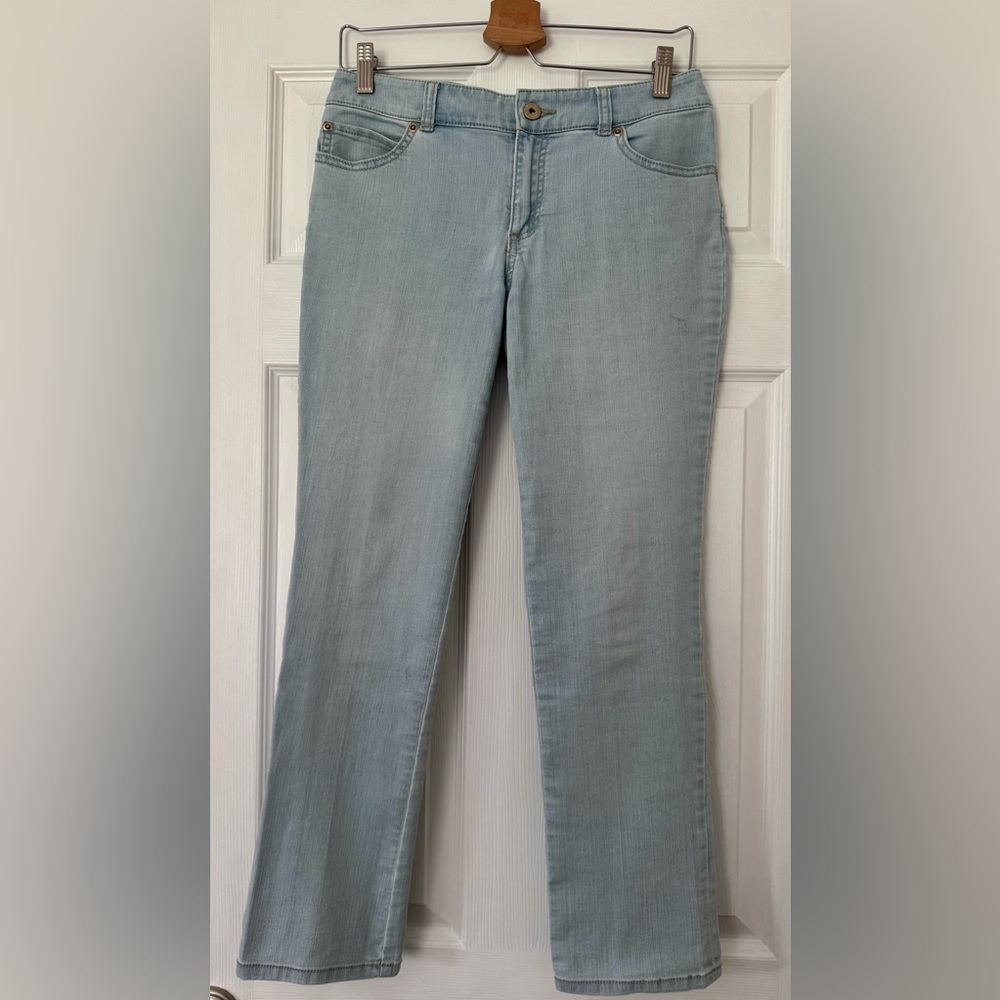 Chico's Soft Blue Straight Leg Ankle Jeans XS Size 2